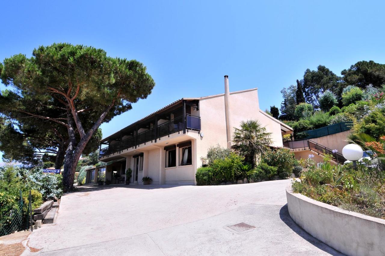 Hotel Domaine De Saint Pierre Cargèse Exterior foto
